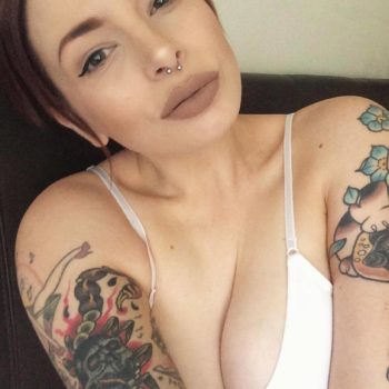 Leia - La Brévine - Neuchâtel | Sexe Femme