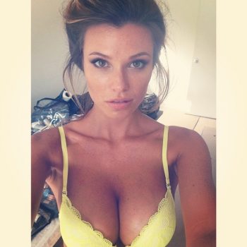 Oriane - Auvernier - Neuchâtel | Sexe Femme